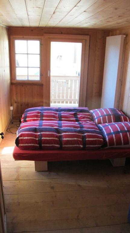 Ferienwohnung Graubuenden/ Castiel エクステリア 写真